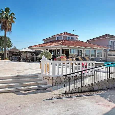 Paradise Zante Standard 4 * Laganas